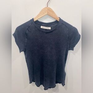 Free People Charcoal Grey Lettuce Hem Crew Neck Short Sleeve T-Shirt Size Small